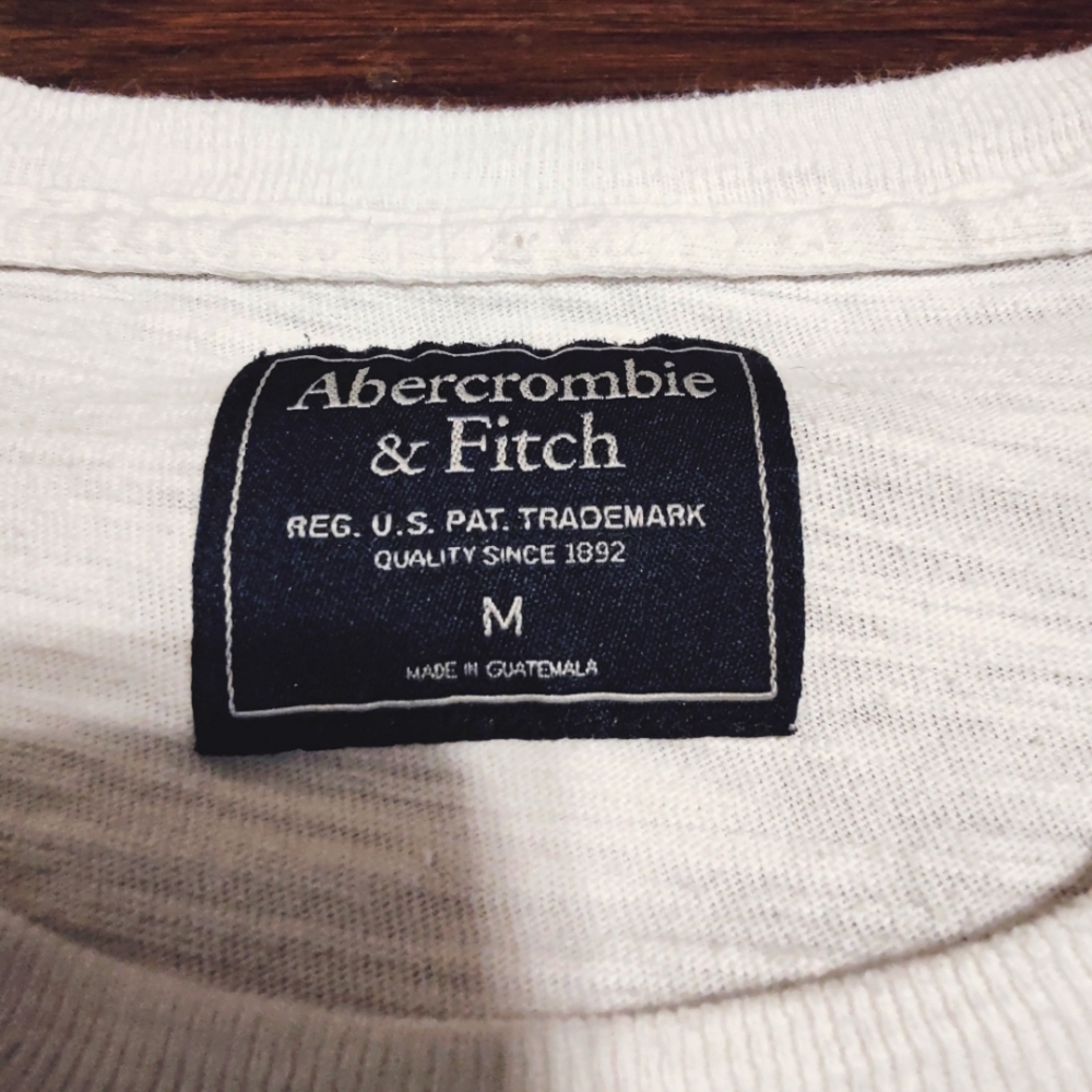 Abercrombie & Fitch long sleeve bad ass tiger graphic vintage tee Ed Hardy style - Picture 7 of 8